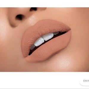 Kylie Cosmetics Birthday Suit Velvet Lipstick